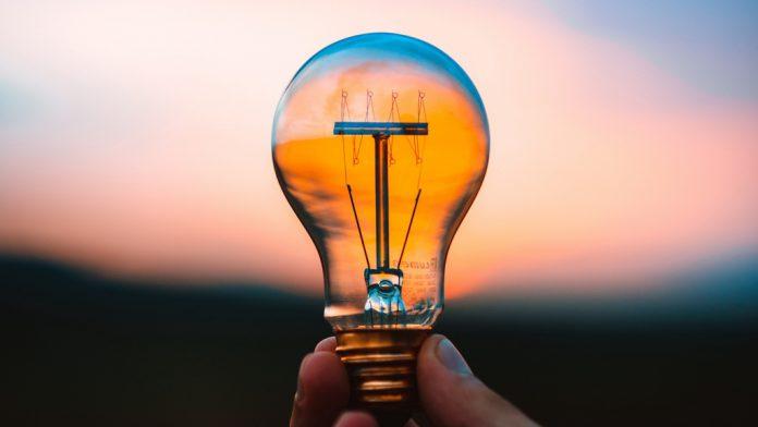 تسديد فاتورة الكهرباء بذكاء مع Adroitlybz